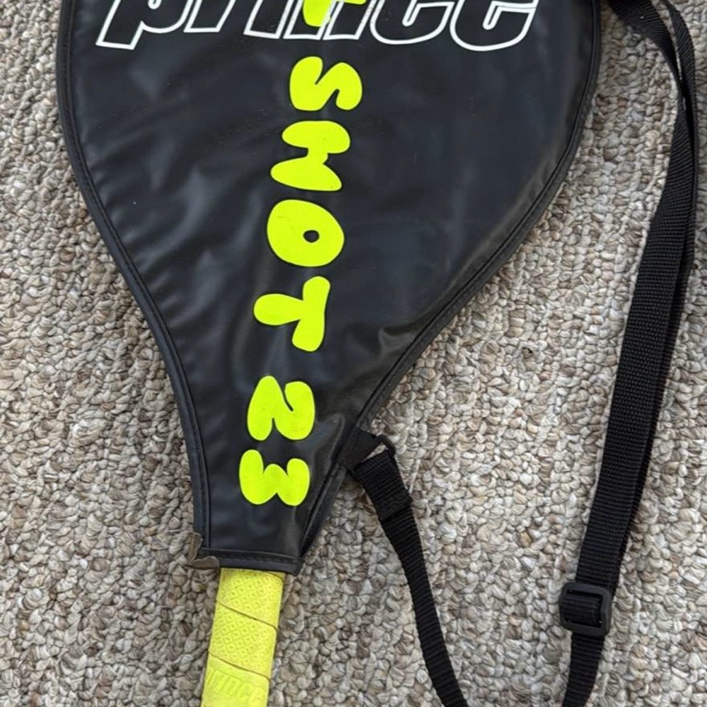 Wilson Tennis Rackets (3) - Picture 2 of 8